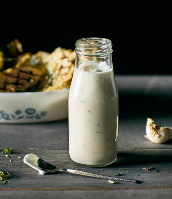 Marinade pour légumes au yogourt à l'ail