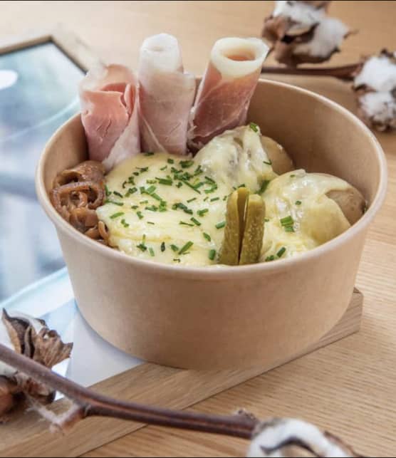 Le bol-raclette : nouveau plat vedette des accros au fromage!