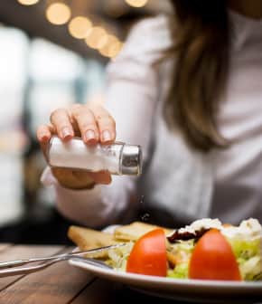 Comment réduire le sel dans son alimentation