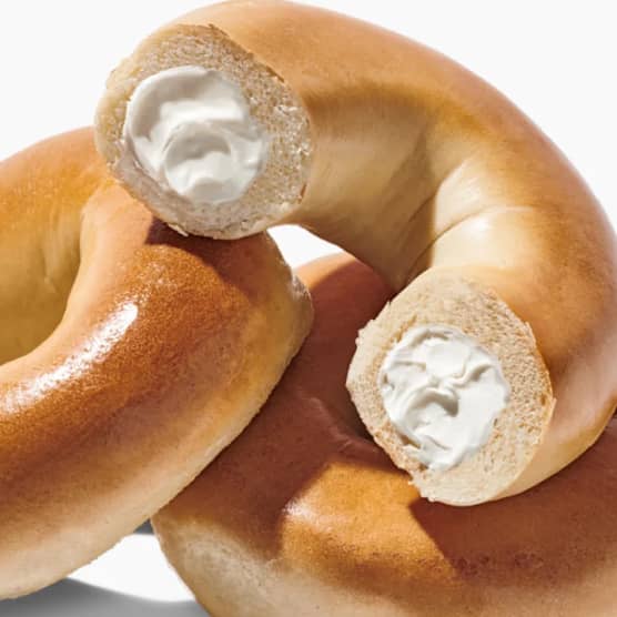 Découvrez le tout premier bagel farci au fromage à la crème