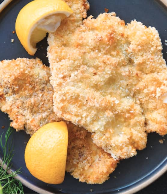 Schnitzels de morue avec sauce tartare épicée