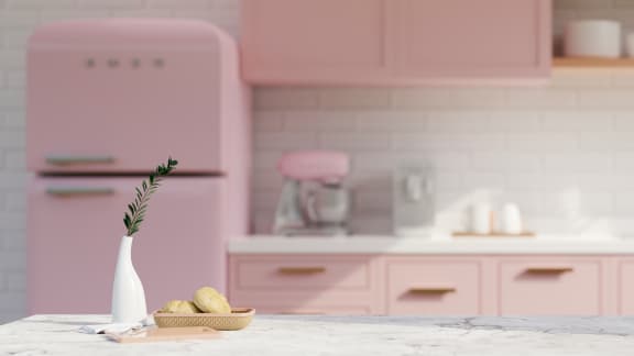 5 accessoires parfaits pour une cuisine «barbiecore» comme dans le film