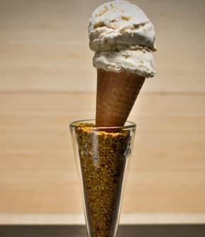 crème glacée maison au miel et aux pistaches
