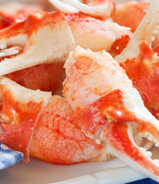 pattes de crabe royal au beurre à l’ail