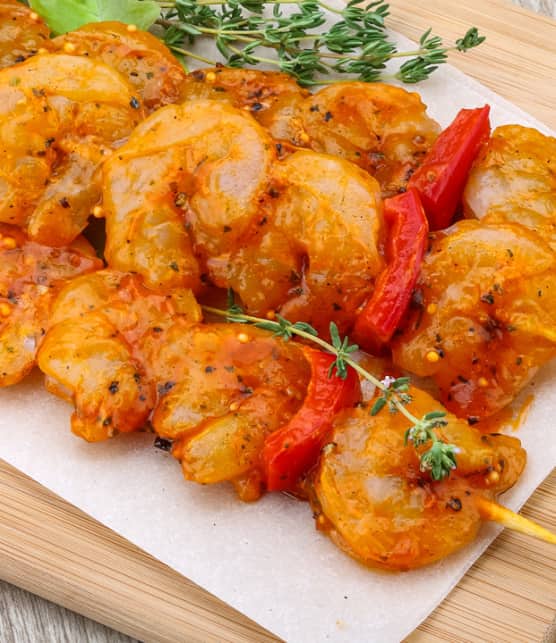 brochettes de fruits de mer et beurre aux agrumes