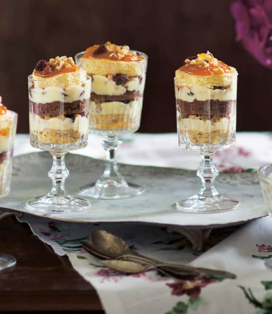 somloï Galuska (trifle au chocolat)