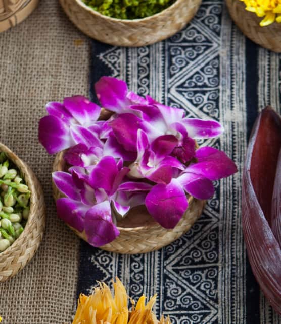 garniture florale comestible