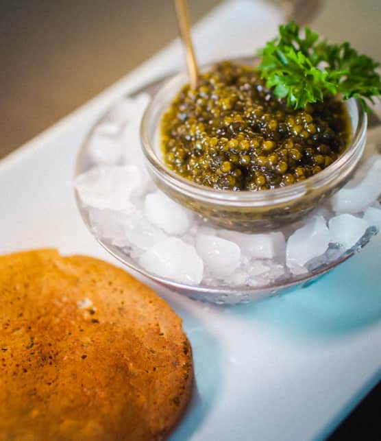 blinis au caviar d'esturgeon ou de saumon
