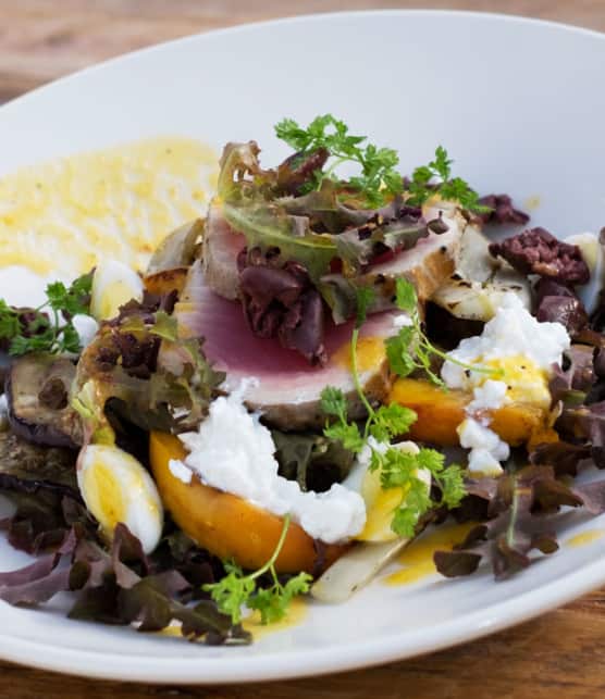 salade de fenouil, aubergines blanches et pêches façon niçoise