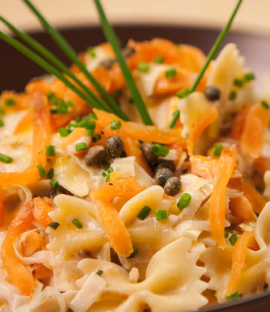 farfalle au saumon fumé et aux câpres