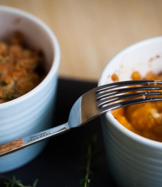 crumble salé aux tomates oranges et au crabe