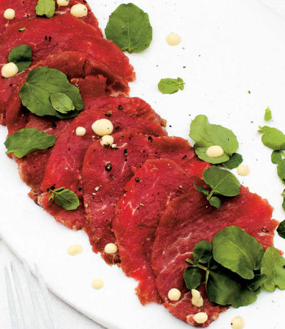 carpaccio de bœuf au bouquet d’armoise