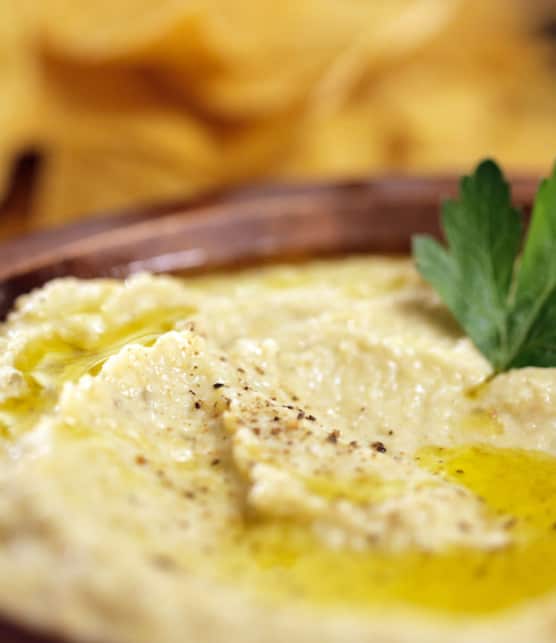chips de tortilla et trempette aux artichauts et Boursin cuisine