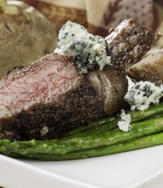 boeuf grillé, beurre au bleu