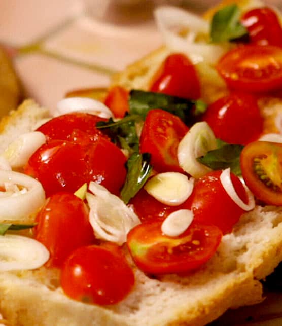 tartine de panzanella