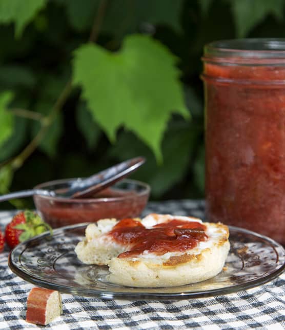 Compote rhubarbe, fraises et balsamique blanc