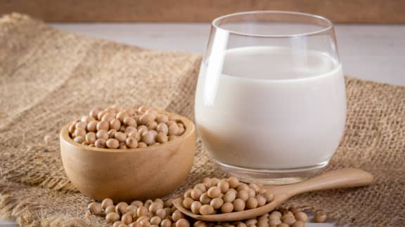 10 utilisations inusitées avec un simple verre de lait