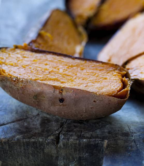 Patates douces au beurre, sirop d'érable et cannelle