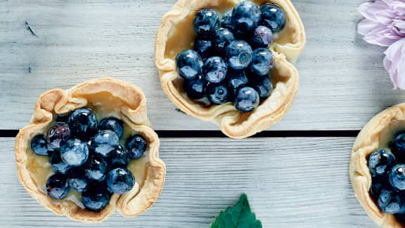 Petites tartes bleuets et sucre à la crème