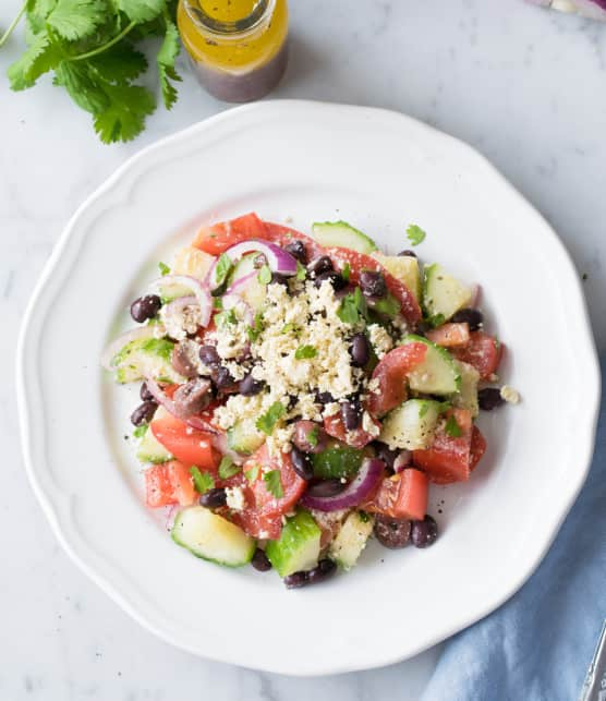 Salade grecque protéinée au tofu