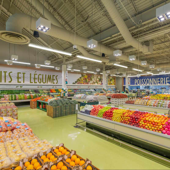 Le tout premier supermarché asiatique T&T au Québec vient d'ouvrir