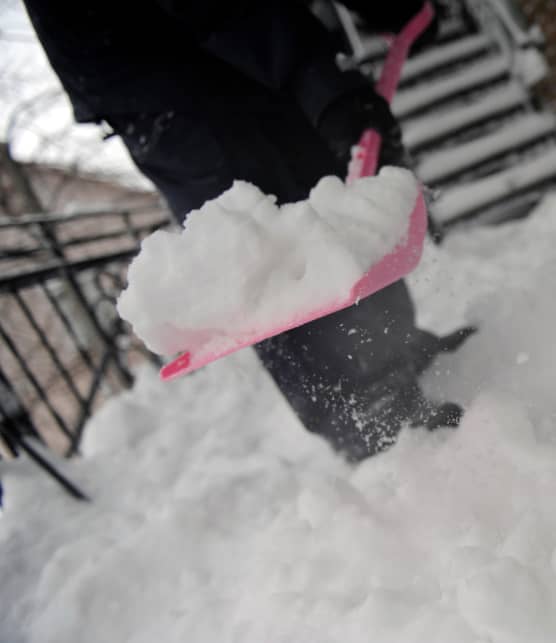 Voici pourquoi il ne faut pas manger de neige