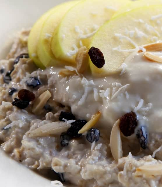 Bircher Muesli nutritif aux pommes