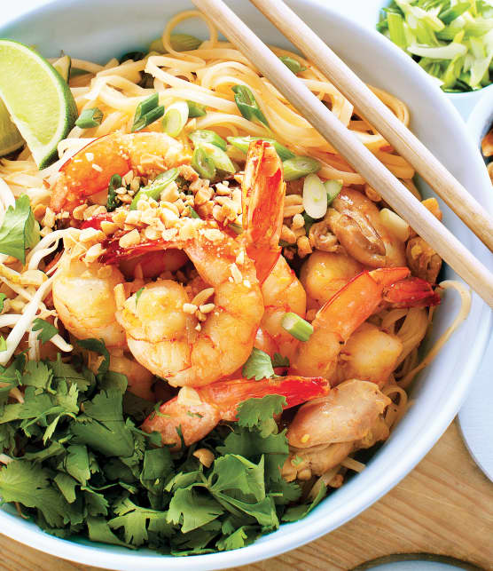 Pad thaï aux crevettes et au poulet