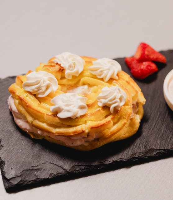 Paris-Brest, mascarpone aux fraises et glace maison