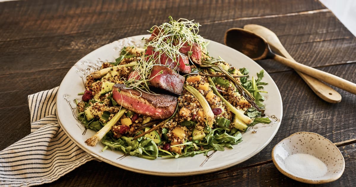 Salade de quinoa et tataki de thon | Zeste