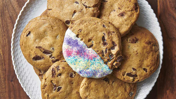Biscuits aux pépites de chocolat géants