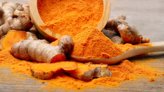 Voici 7 aliments à intégrer à votre menu pour apaiser l’arthrose