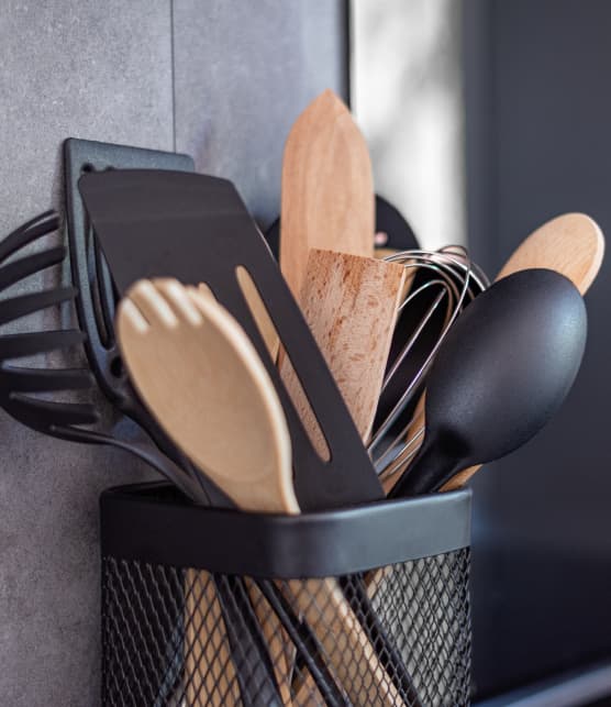 Vous les utilisez tous les jours, mais savez-vous quand remplacer vos ustensiles de cuisine?