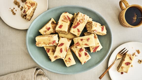Blondies érable, noix et bacon