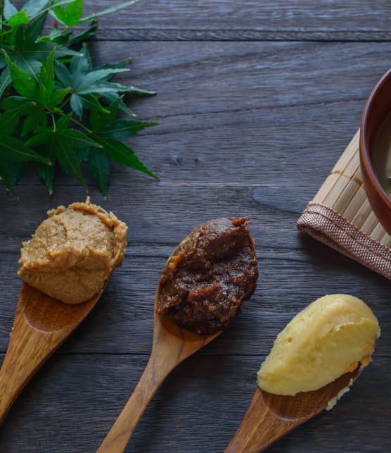 Par quoi remplacer le miso dans une recette?