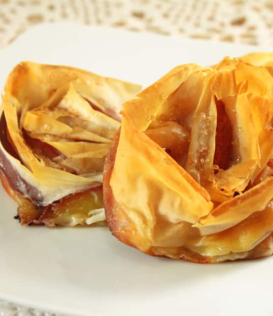 Baluchon chocolaté et sauce au caramel