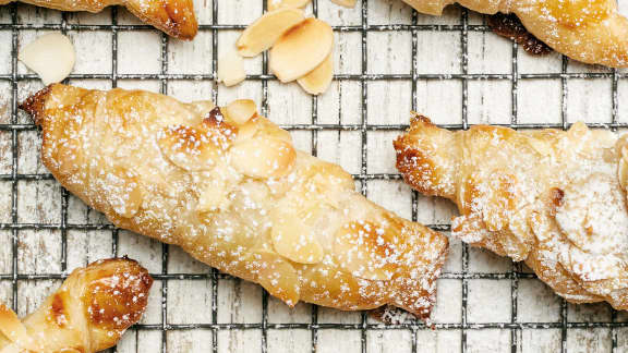 Croissants aux amandes