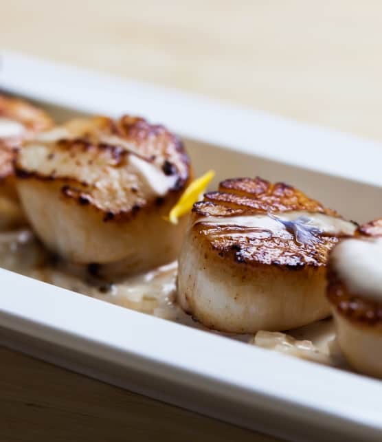 Pétoncles poêlés sauce à la citronnelle