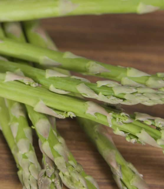 Comment éplucher une asperge