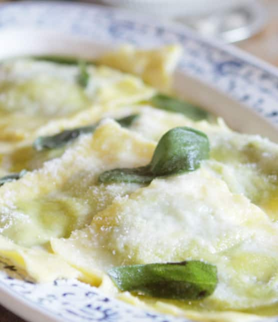 raviolis à la ricotta et aux herbes