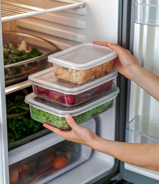 Devrait-on laisser nos restants refroidir avant de les ranger au frigo ?