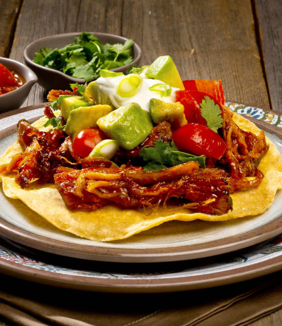 tacos d'échine de porc et salsa de tomates cerises