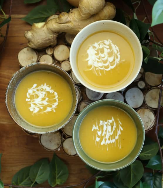 Potage de courge grillée au four