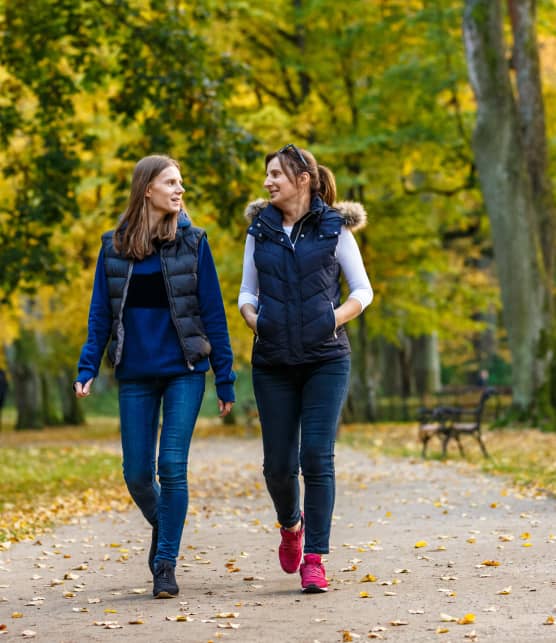 Marcher avant ou après le repas : quelle est la meilleure option pour votre santé ?
