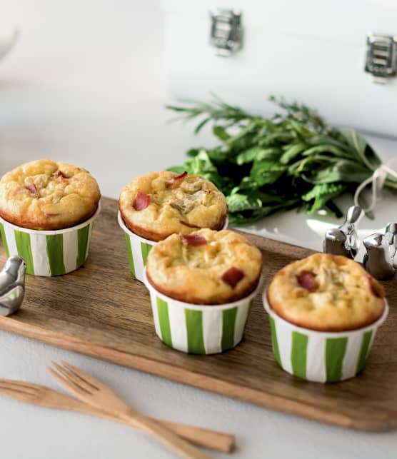 Quiches-muffins au capicollo, cœur fondant aux artichauts