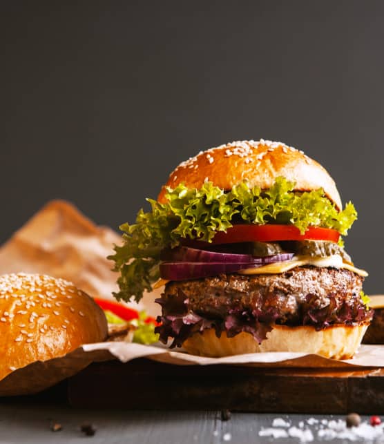 burger de boeuf au bacon et cheddar
