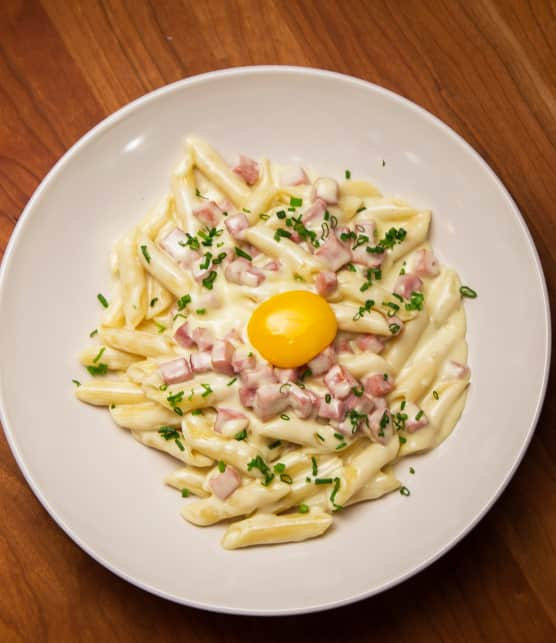 Pâtes au jambon style carbonara