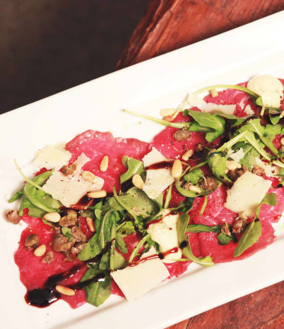 Carpaccio de boeuf sanglant