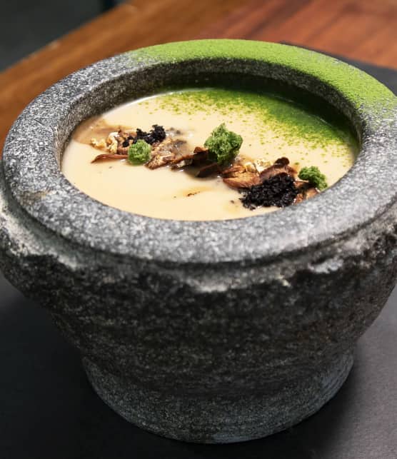Potage de céleri-rave parfumé à l’érable